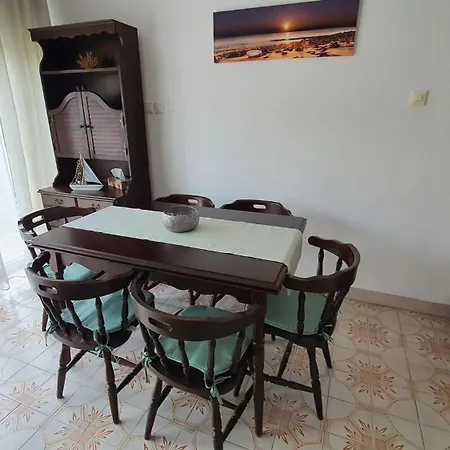 Hébergement de vacances In 38068 *